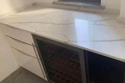 How to repair the lost luster of quartz stone?