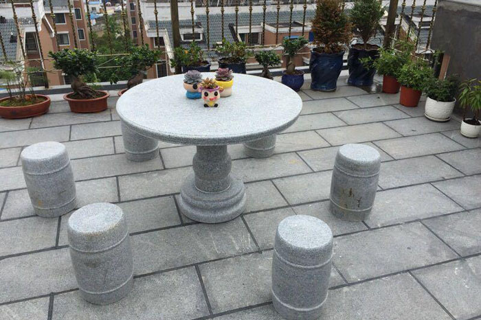 室内芝麻白花岗岩如何清洗呢??????