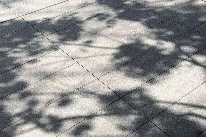 大理石地面黑缝如何避免与处理