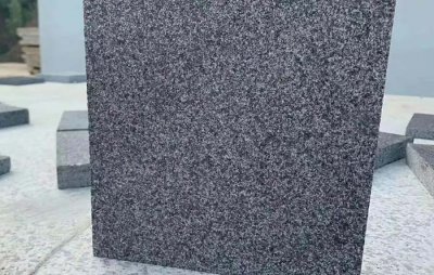 What are the common problems in the construction of sesame black stone?